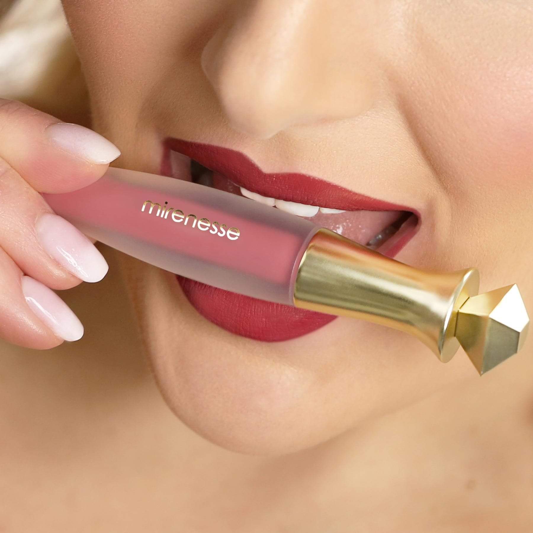 MIRENESSE LIP 1.5g/.05oz / 8. VON VELVET Velvet Matte 12hr Liquid Lip Mini 8. Von Velvet