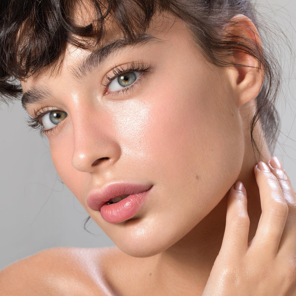 Liquid Silk Matte Foundation + Rich Girl Glow 2pce Kit SPF25