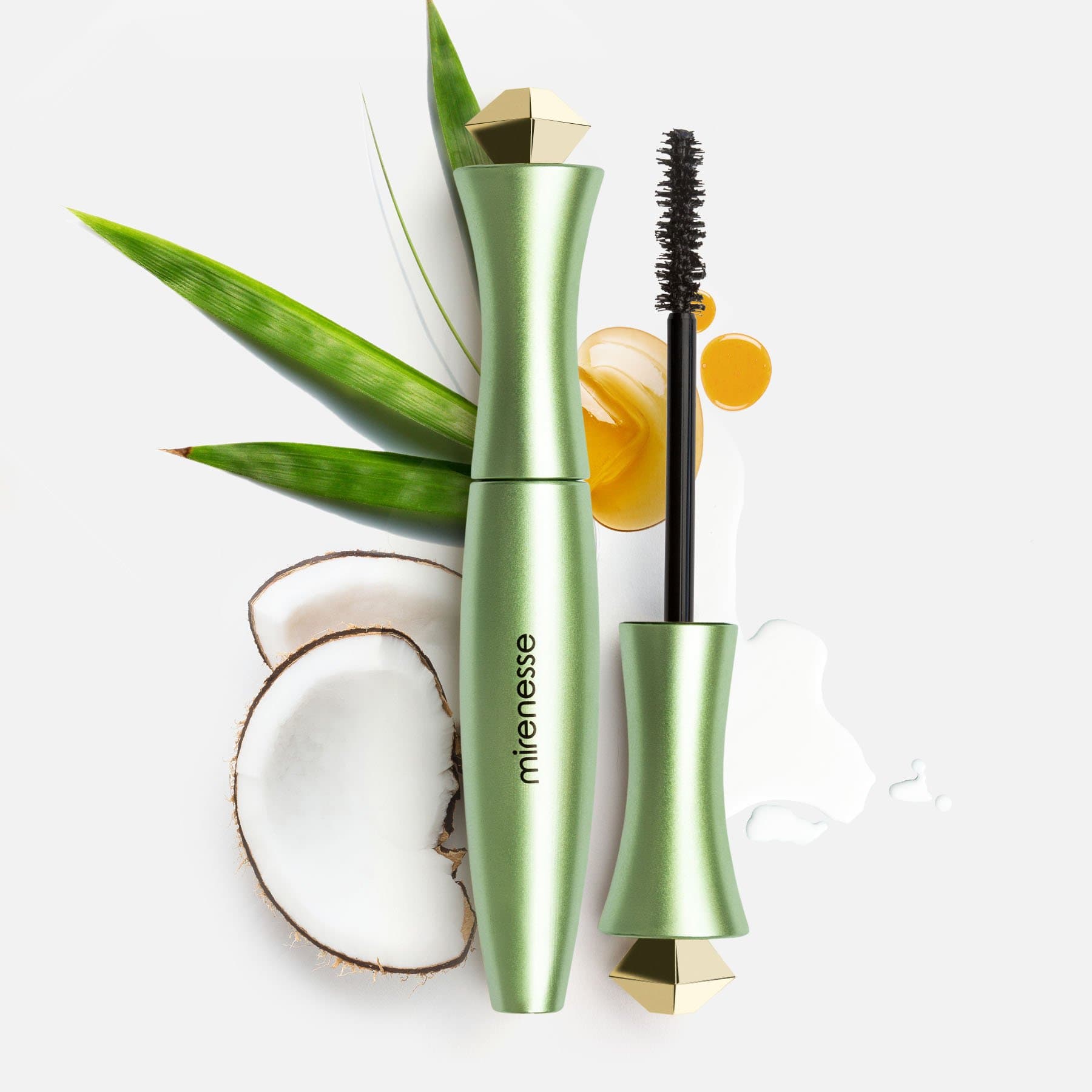 Ultimate 4D Mega Lash Growth Primer + Tubing Mascara Trio