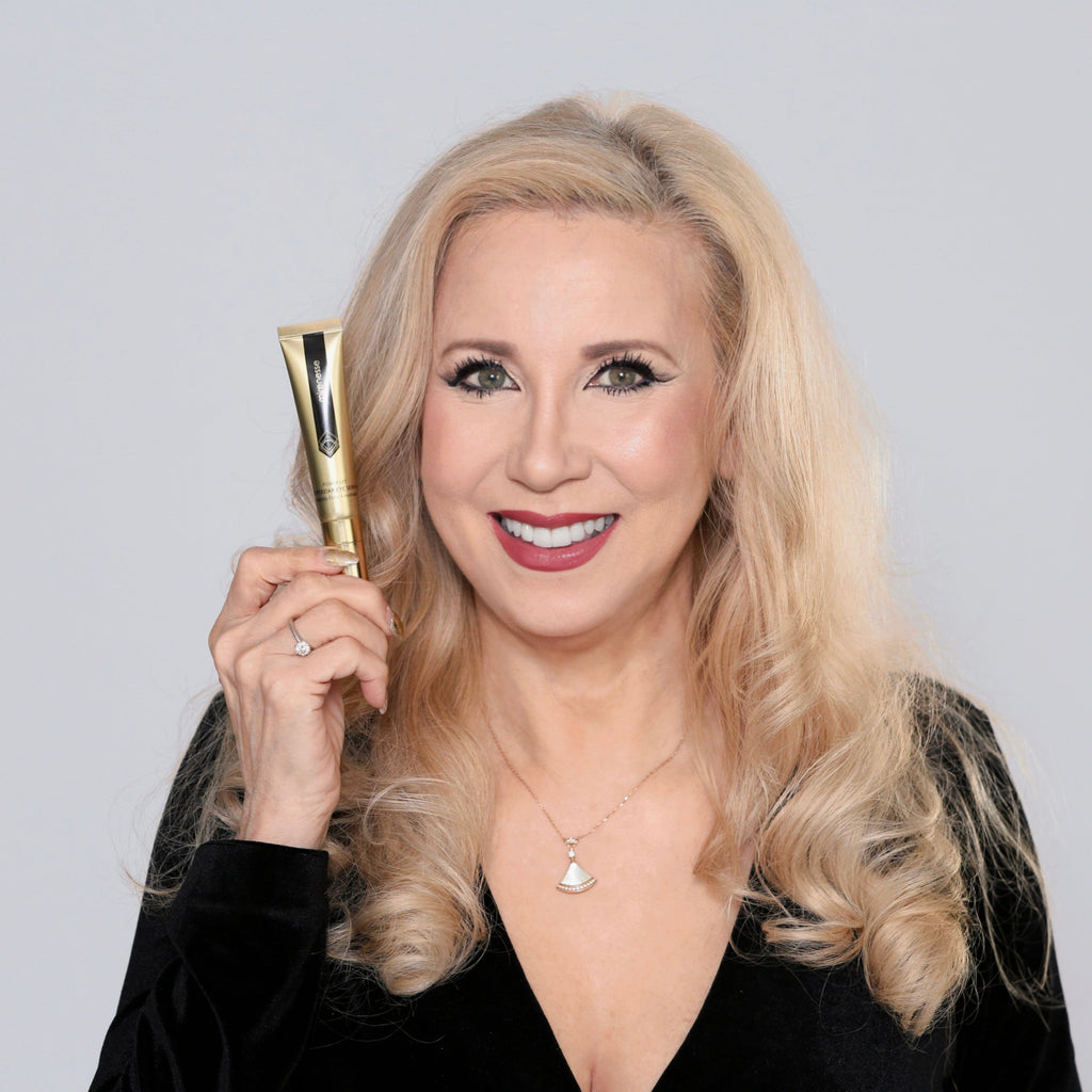 Limited Stock* Skin Secrets Pro Kit Amazing LED Mask - Red Led+7 in 1