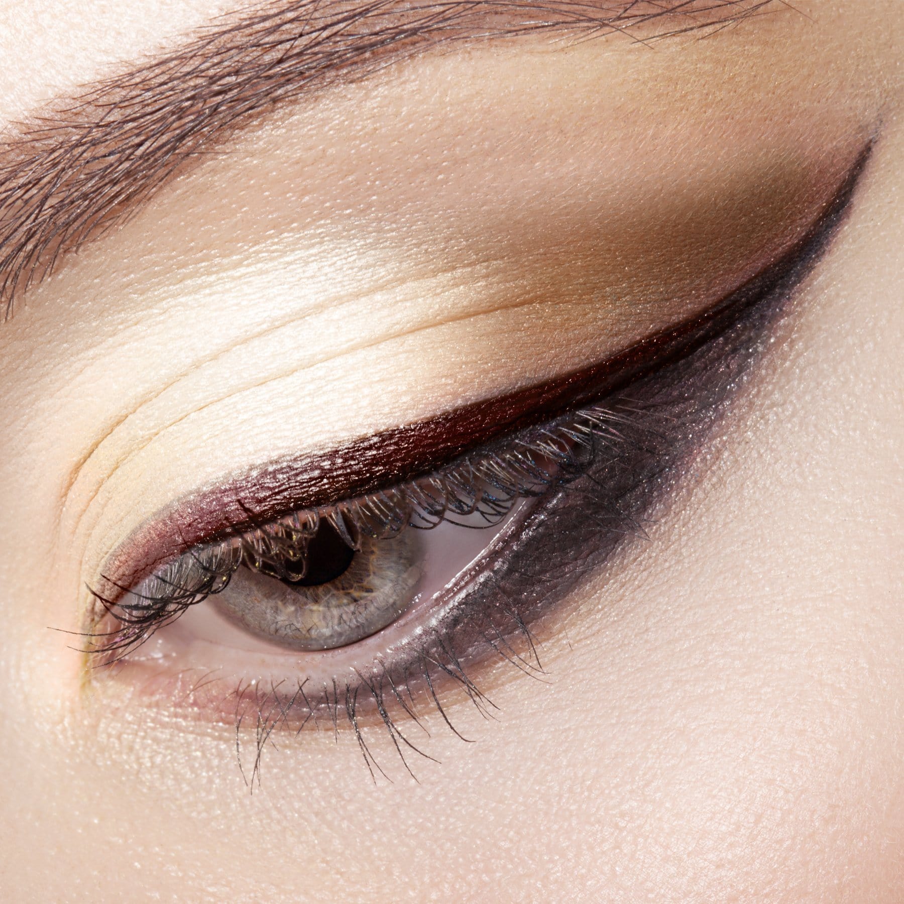 MIRENESSE EYE SHADOW 1.2g / 0.04oz / 3. Tu Tu Hot Eye Art Two Tone Eyeshadow Stick 3. Tu Tu Hot